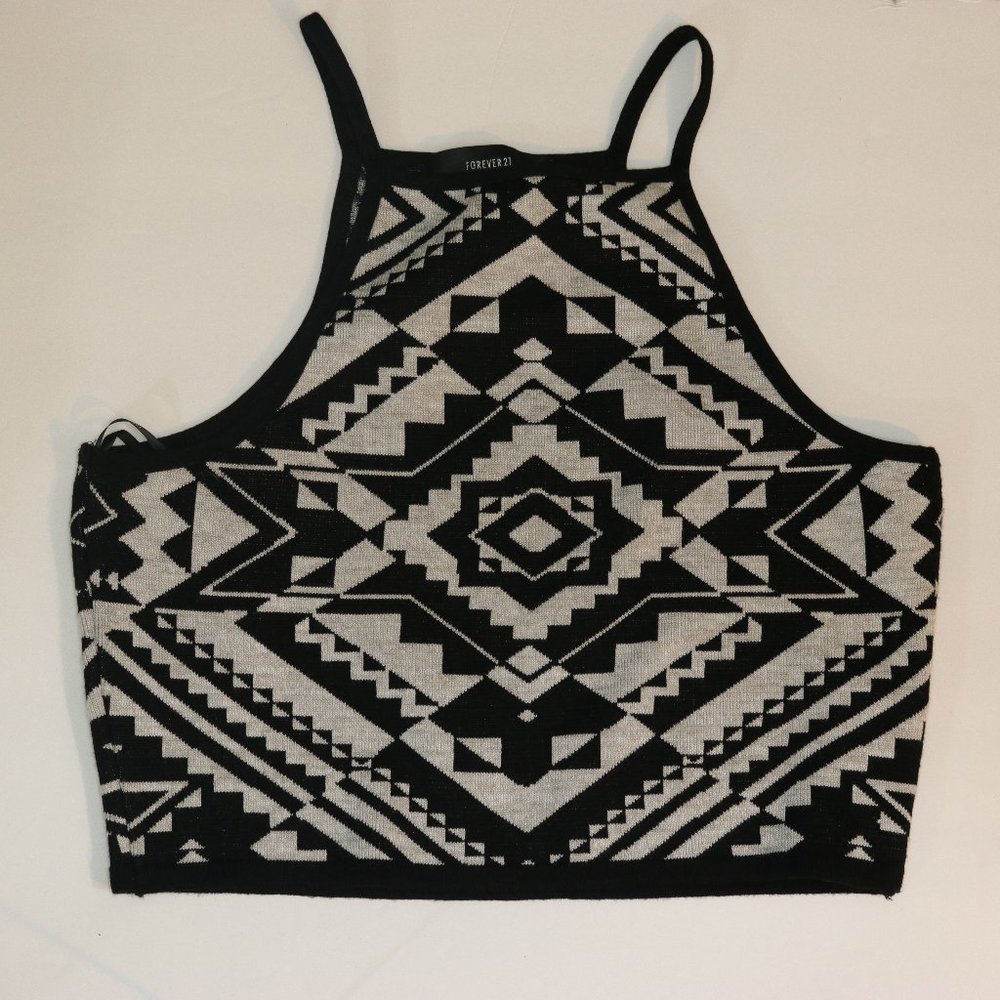 SOLD!!Forever 21 Black/White Southwestern PrintTop - Picture 4 of 6